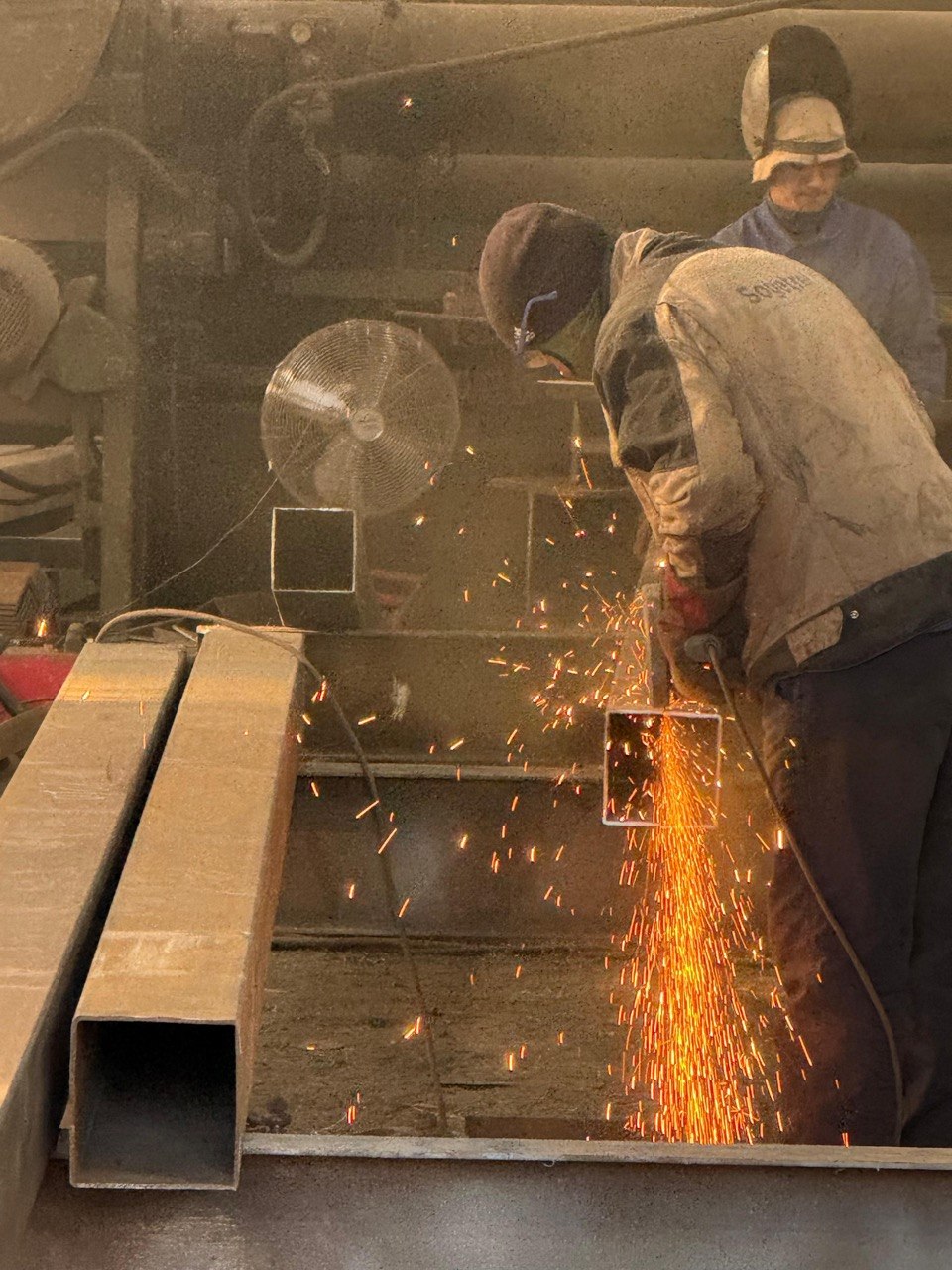 RAYERTECH welding works on site